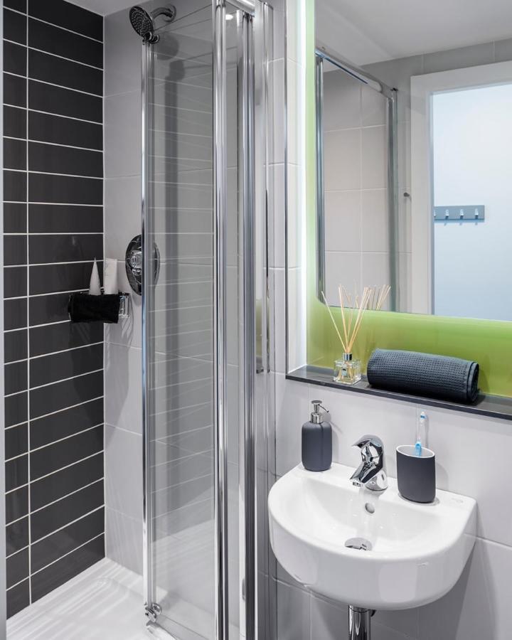 Zeni Ensuite, In The Vibrant Docklands 더블린 외부 사진